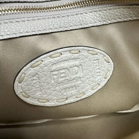 Fendi Vintage Baguette 1997 - Brand New, Authentic - Picture 6 of 7